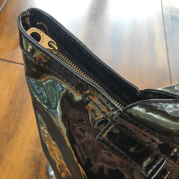 Marc Jacobs Black Patent 100% Cow Leather Tote - Picture 3 of 8